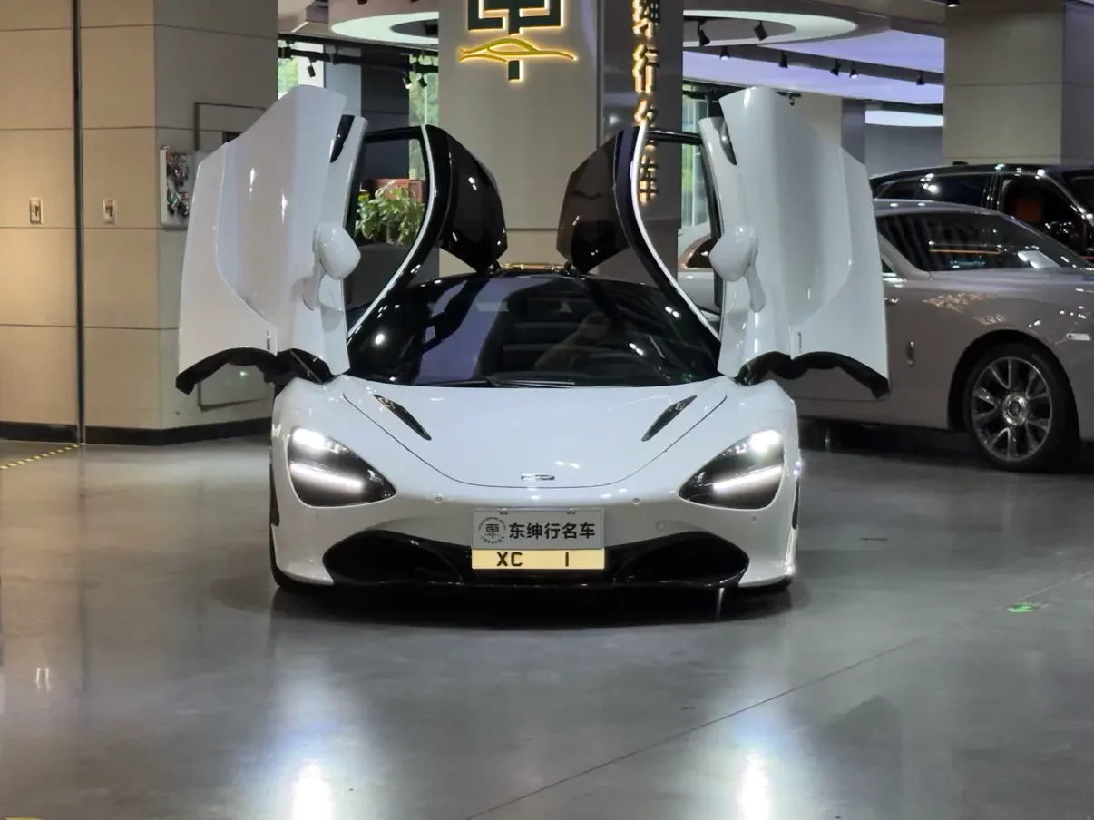 McLaren 720S