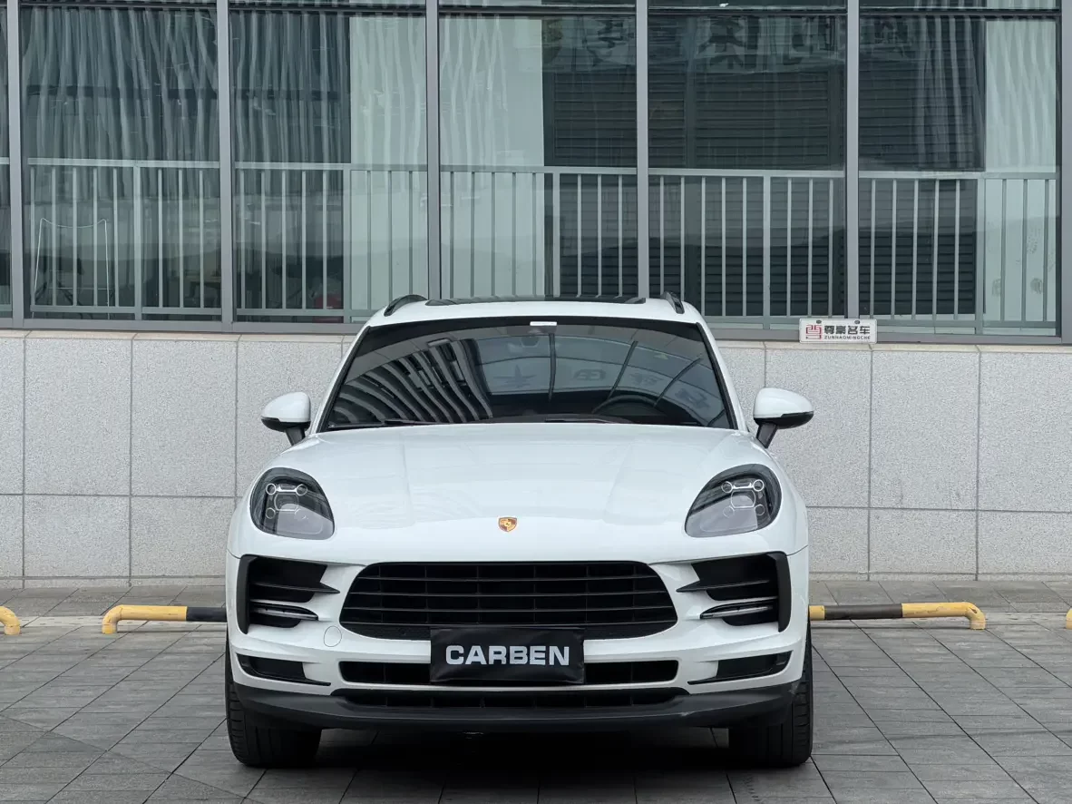 Porsche Macan  из Китая