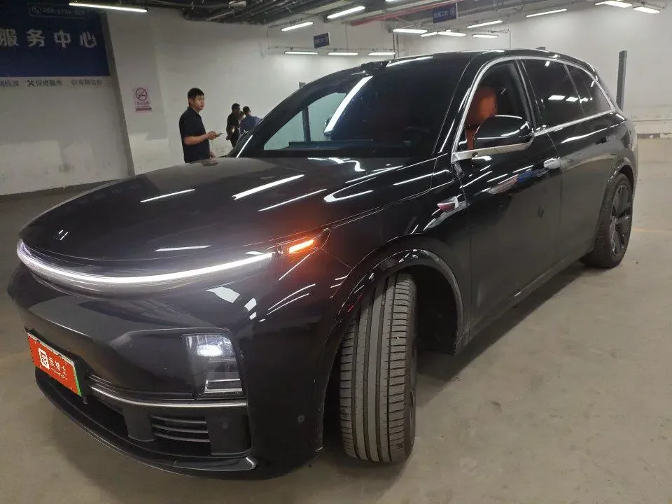 Lixiang L7