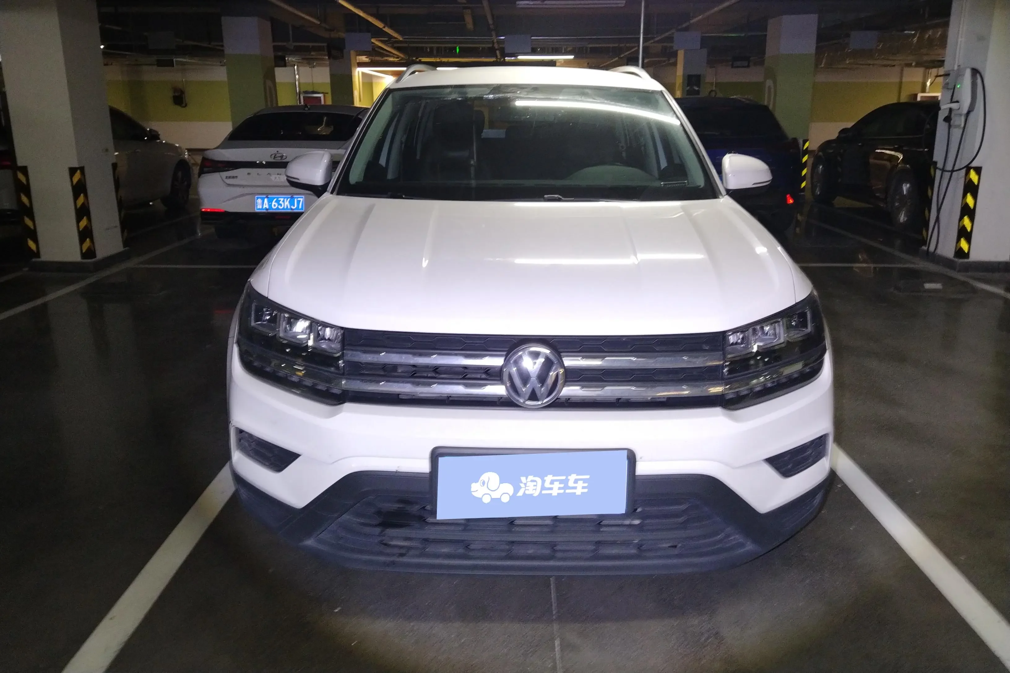 Volkswagen Tharu