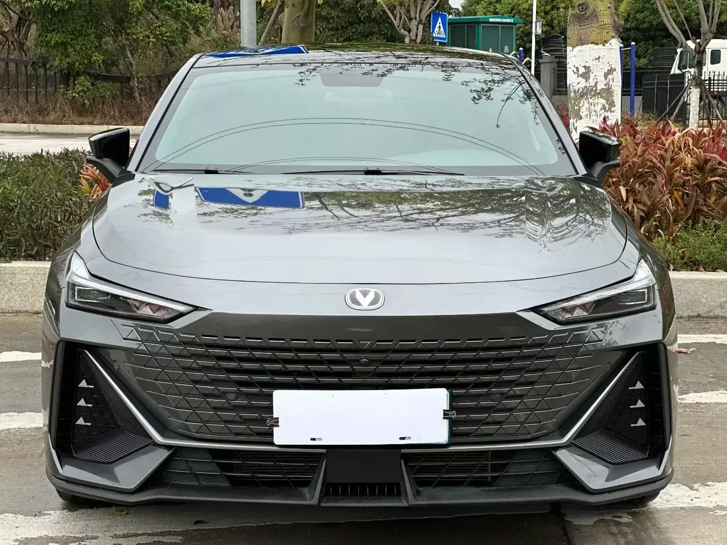 Changan UNI-V