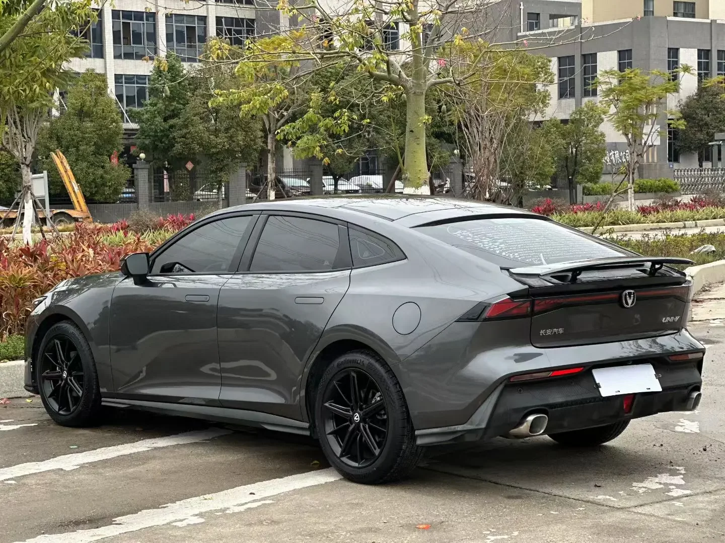 Changan UNI-V