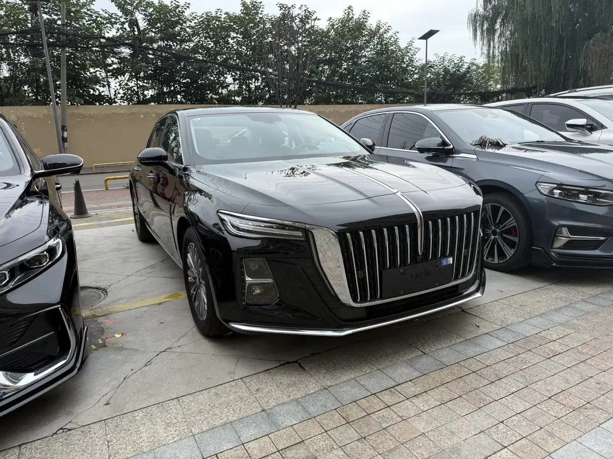 Hongqi H5