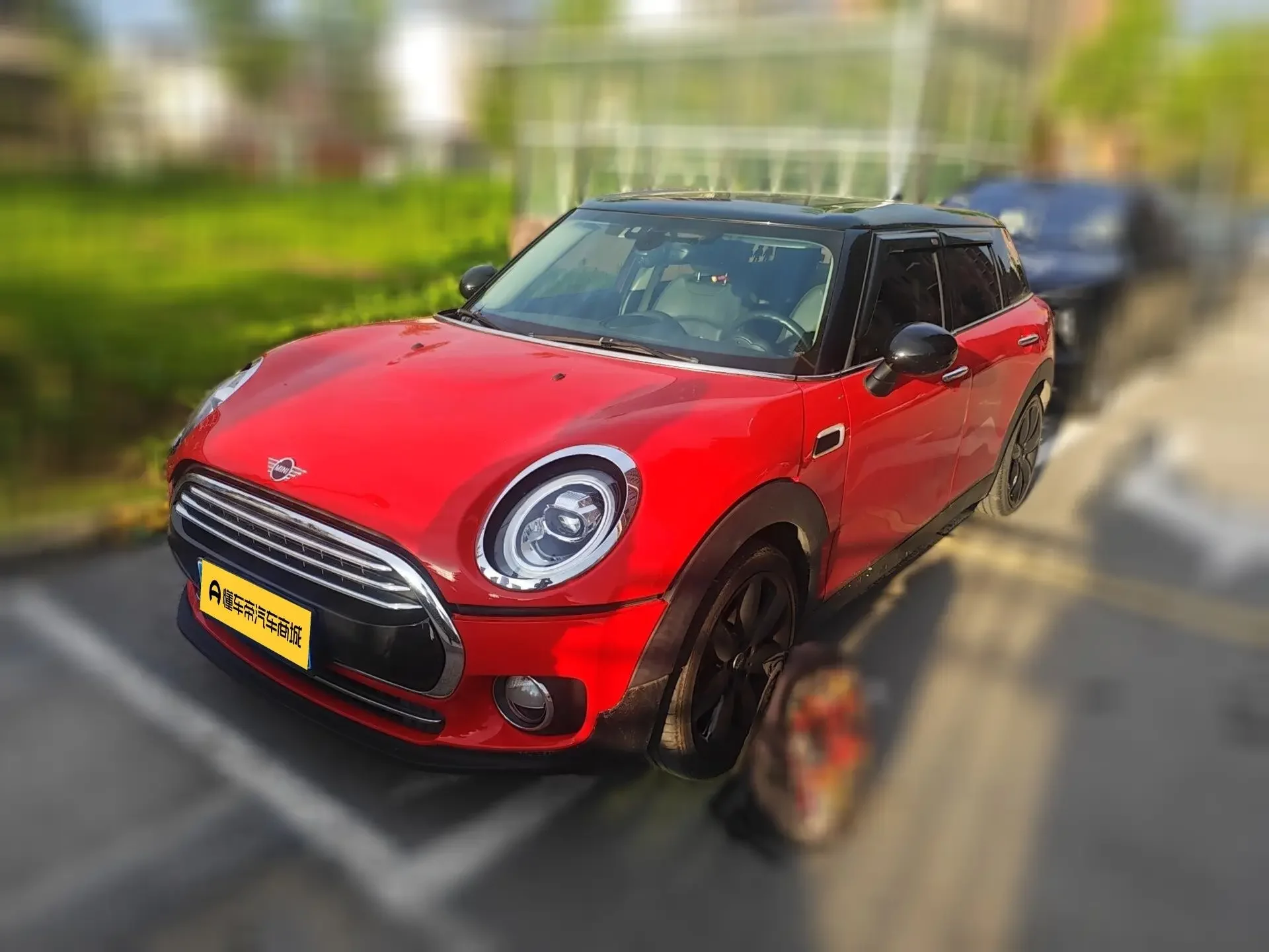 MINI CLUBMAN
