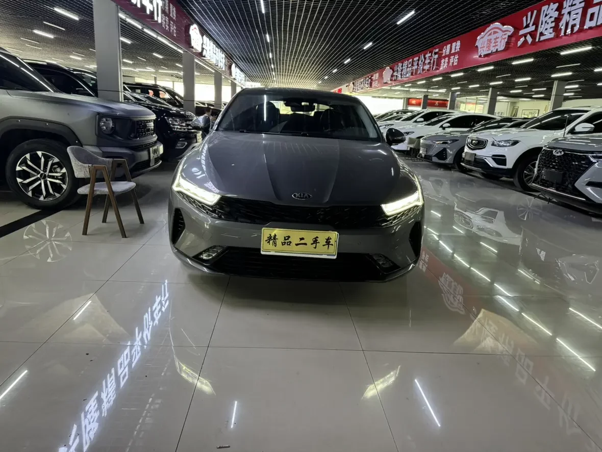 Kia K5