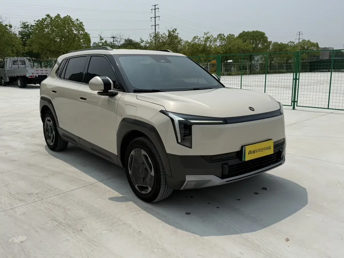 Dongfeng Nano 06