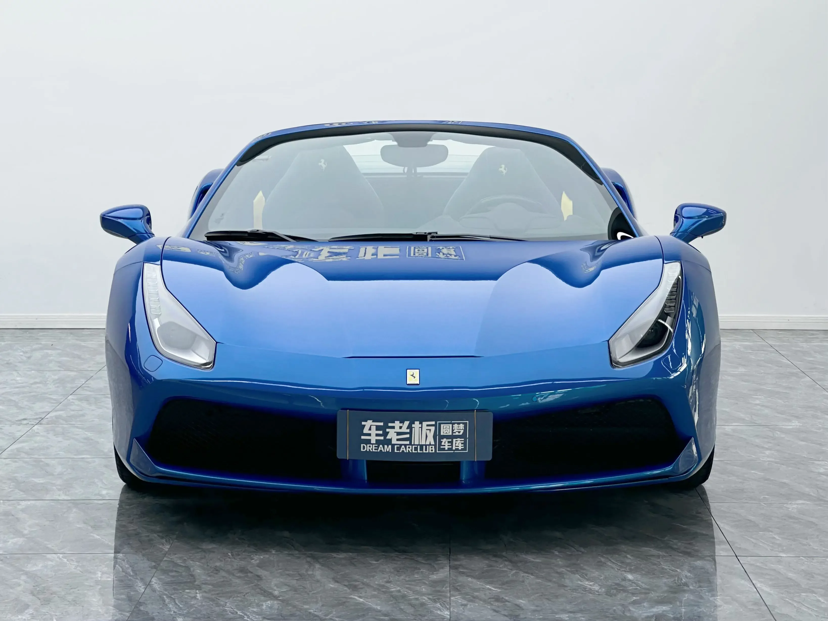 Ferrari 488