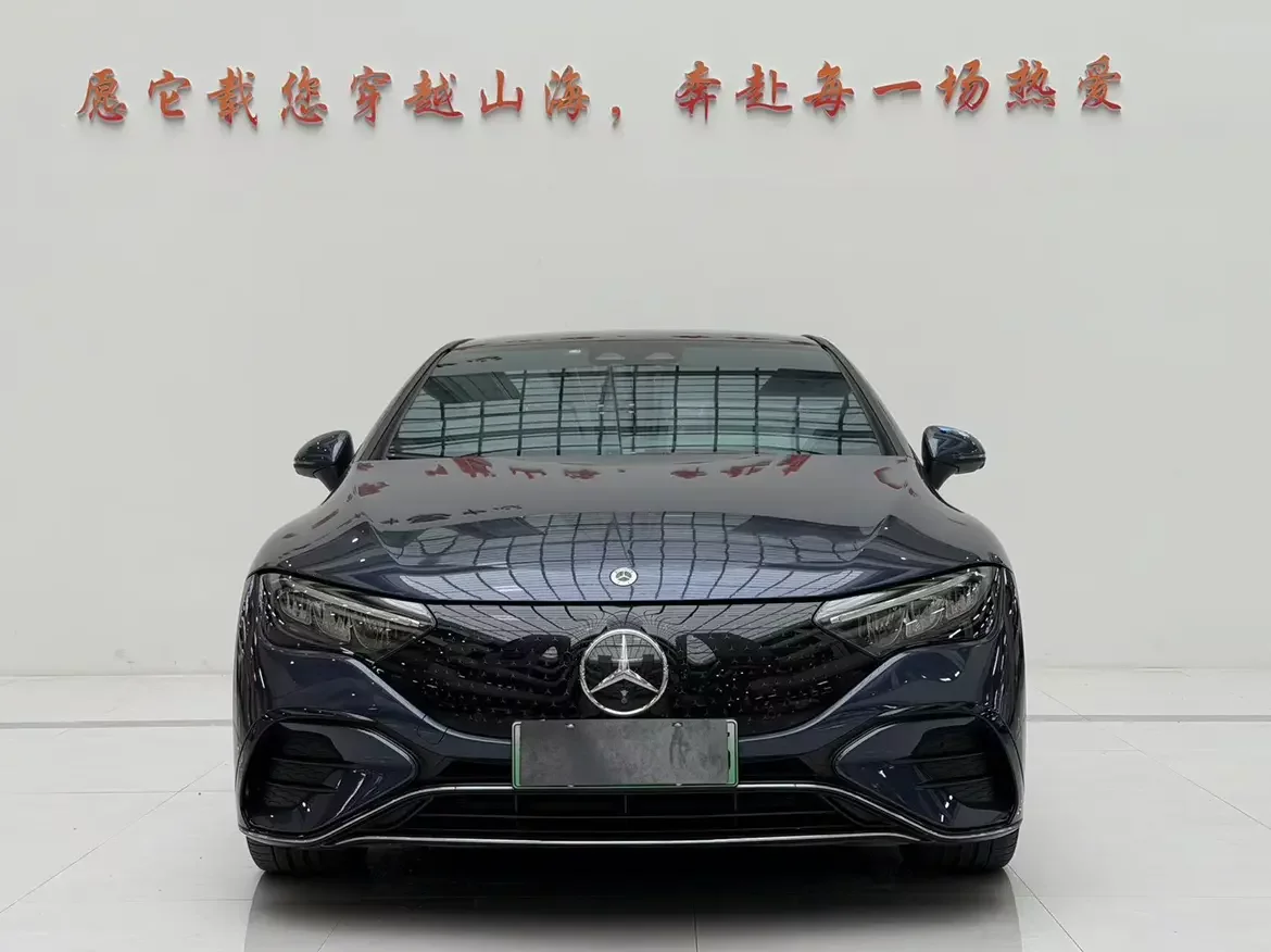 Mercedes-Benz EQE