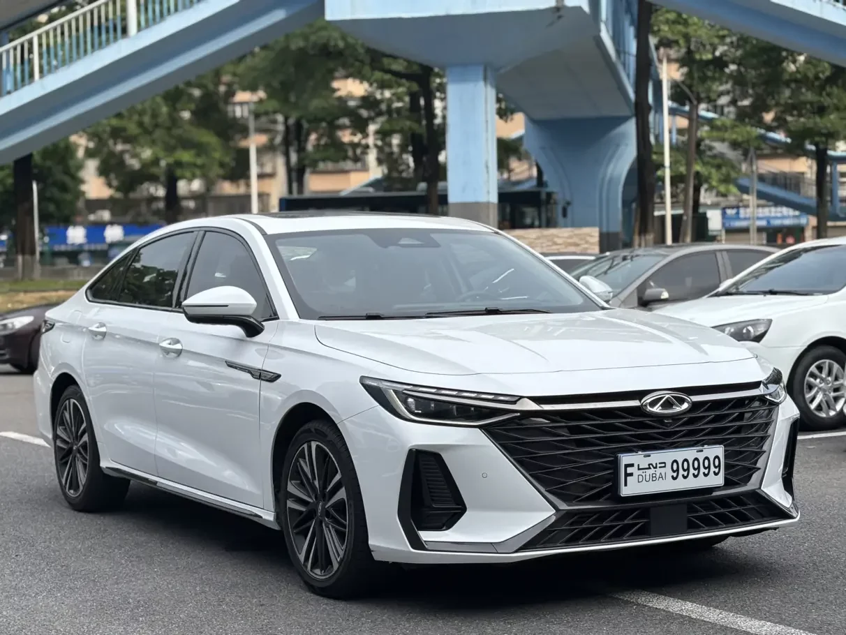 Chery Arrizo 8