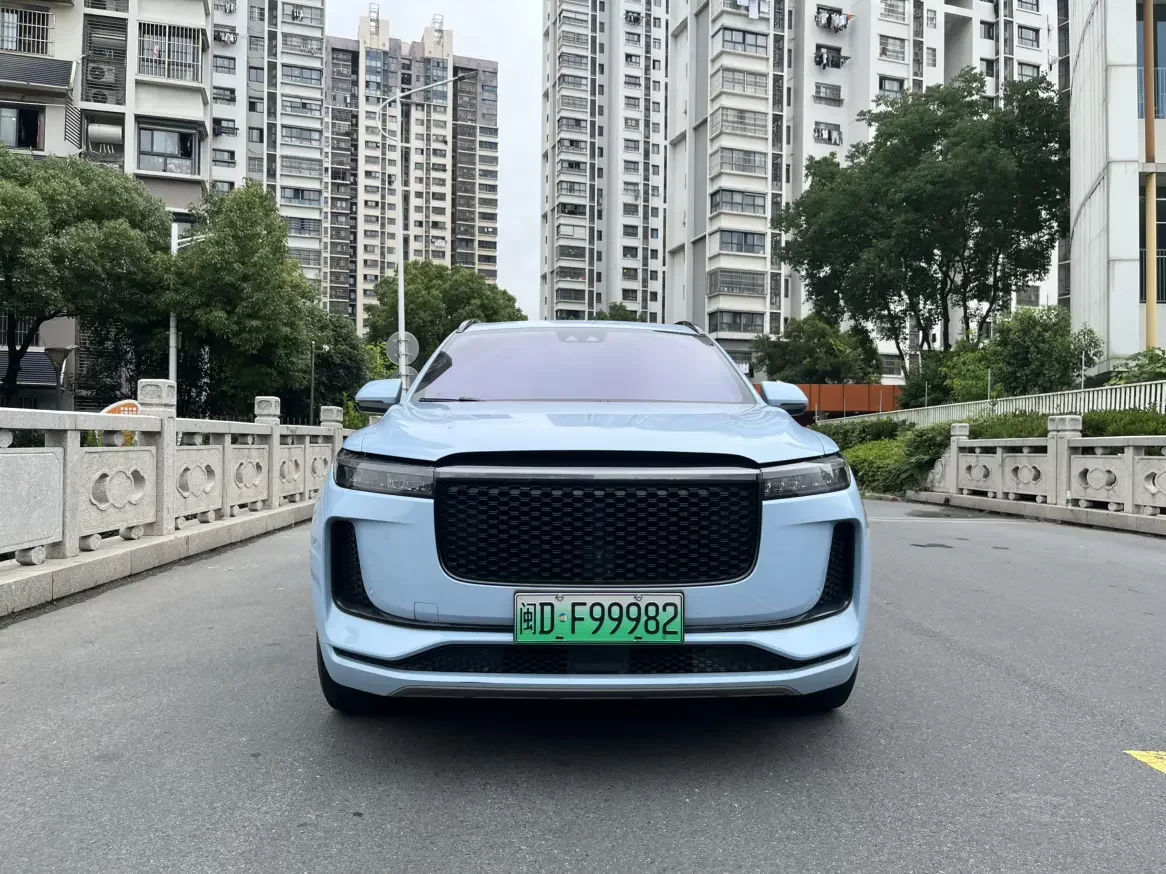 Lixiang ONE