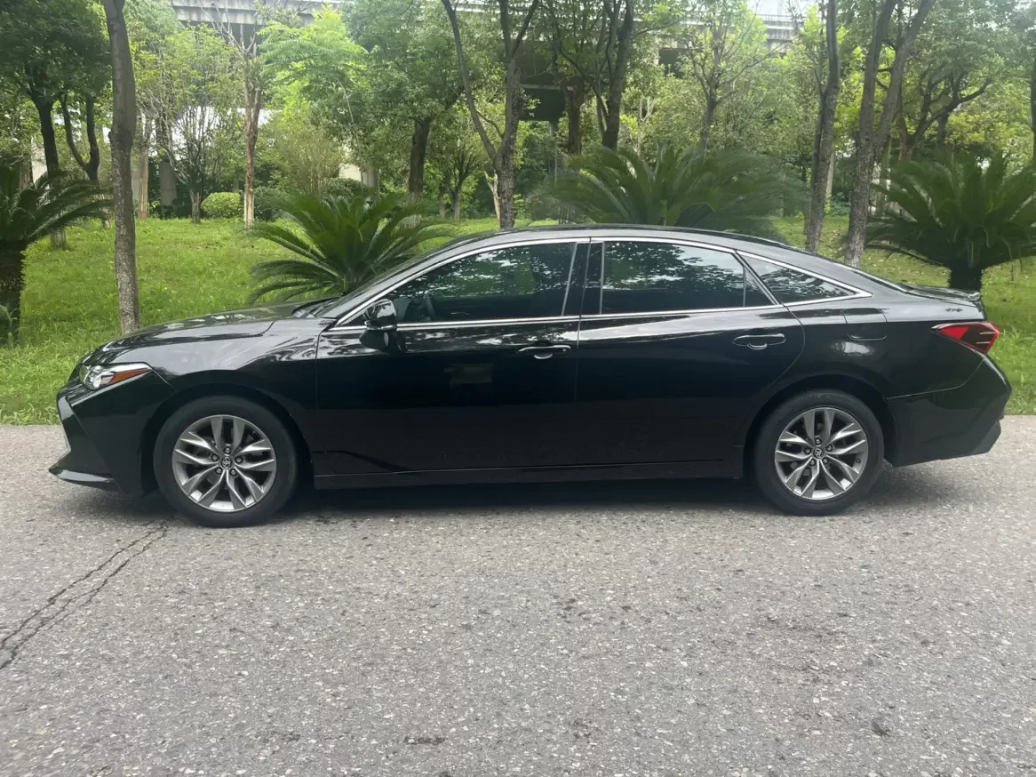 Toyota Avalon