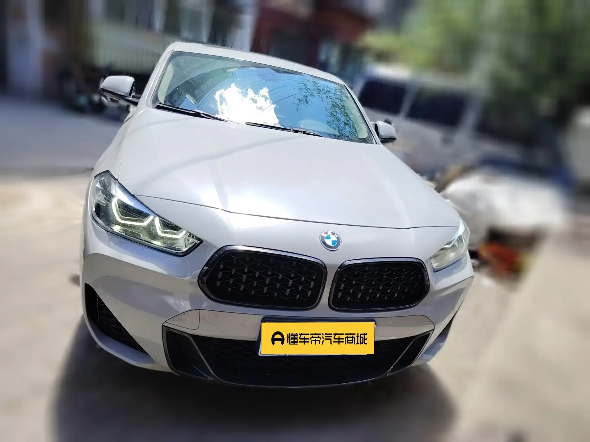 BMW X2