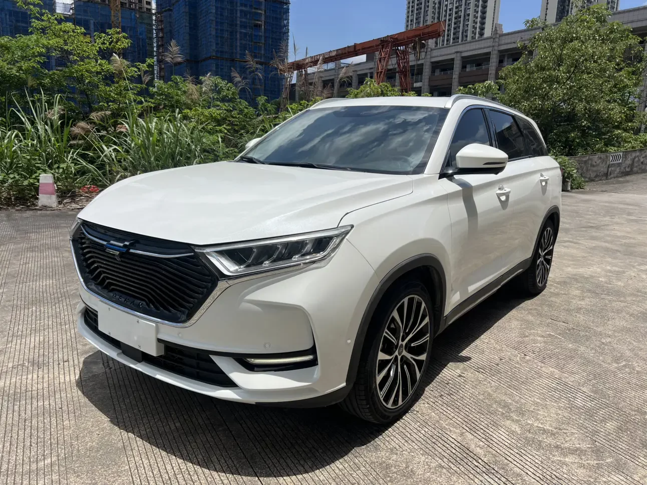 Oshan Changan Auchan X7