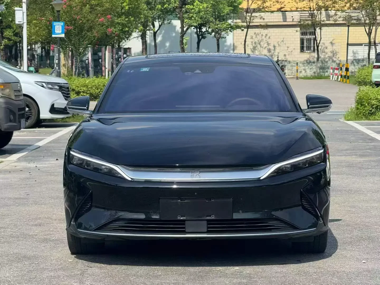 BYD Han EV