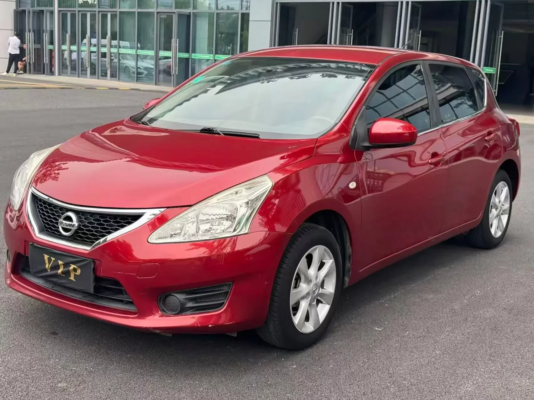 Nissan Tiida