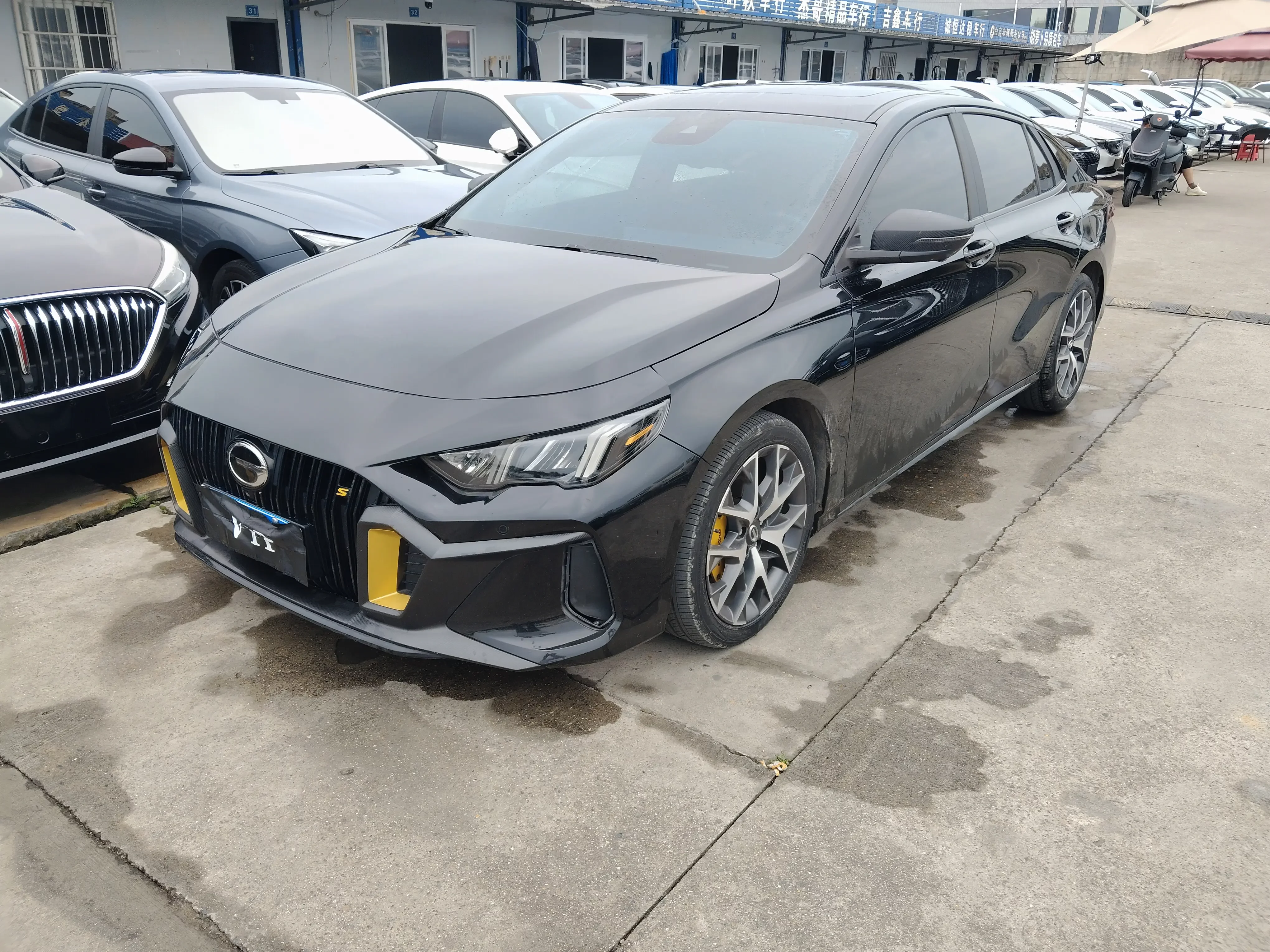GAC Trumpchi Empow  из Китая