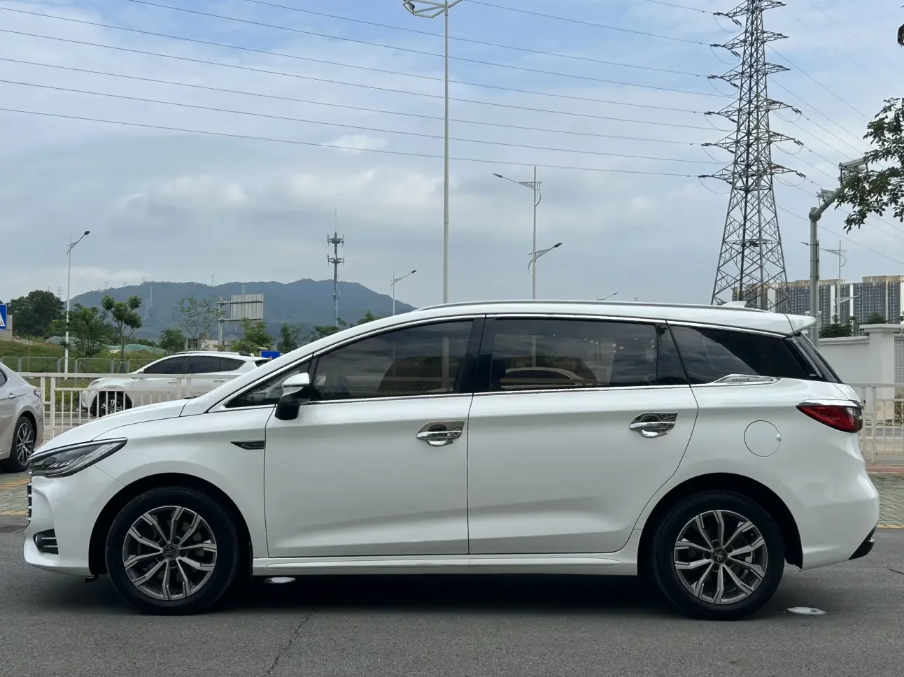 BYD Song MAX