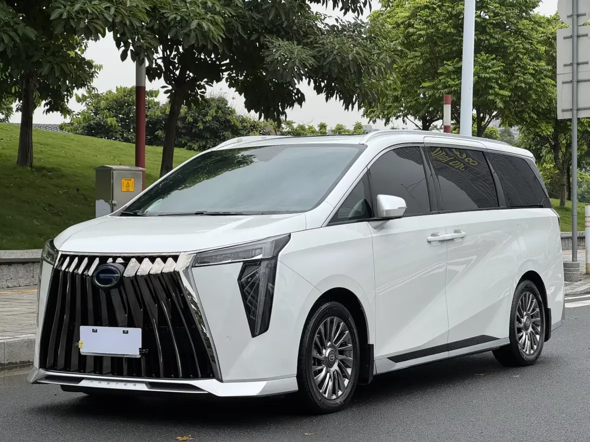 GAC Trumpchi M8
