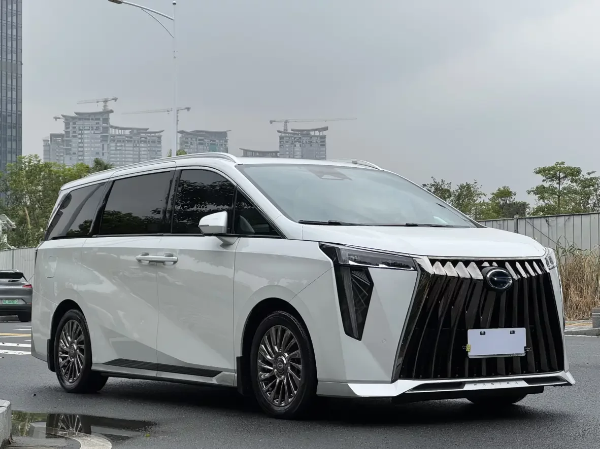 GAC Trumpchi M8