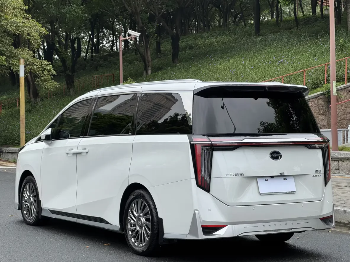 GAC Trumpchi M8