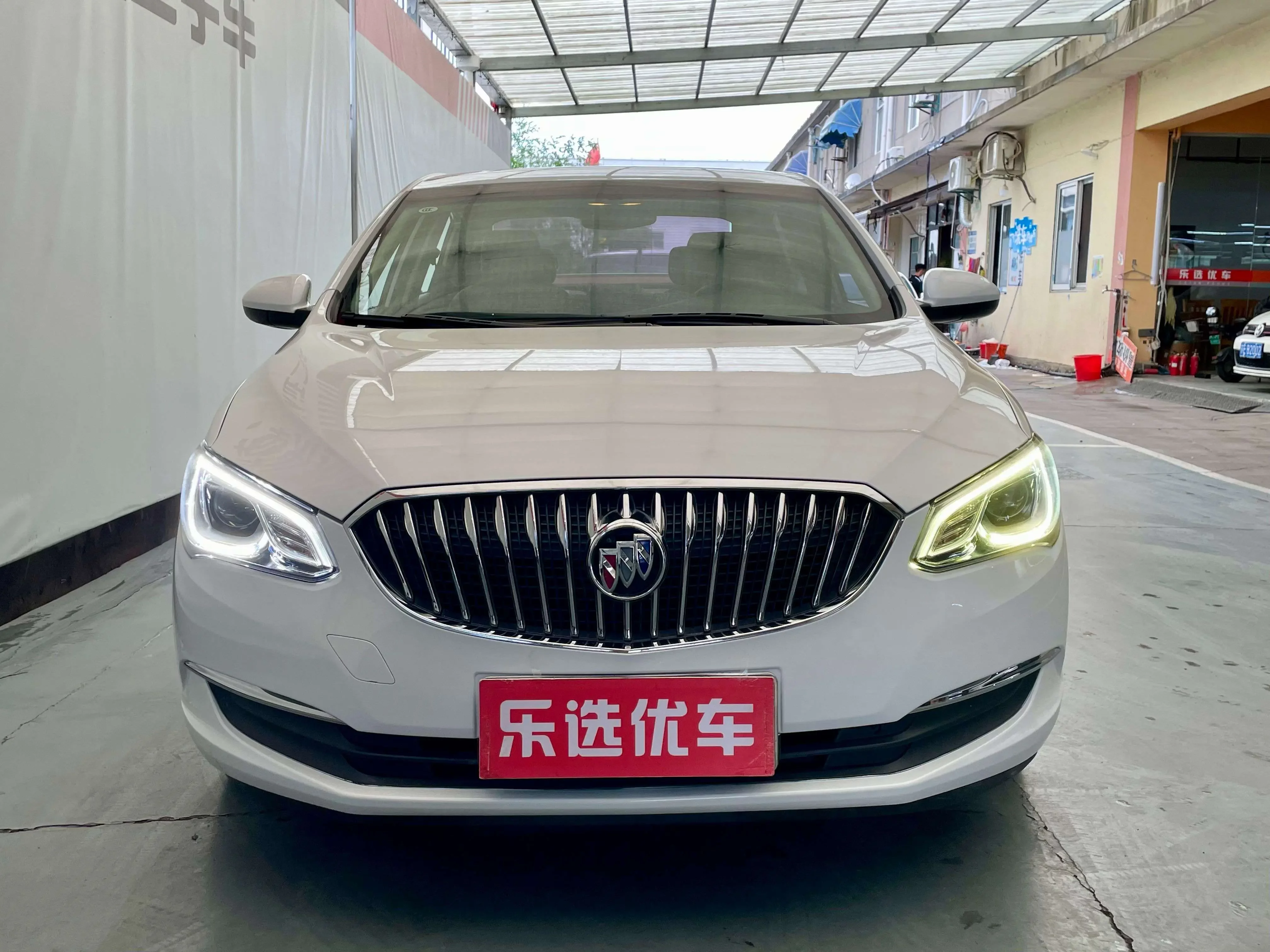 Buick Yinglang