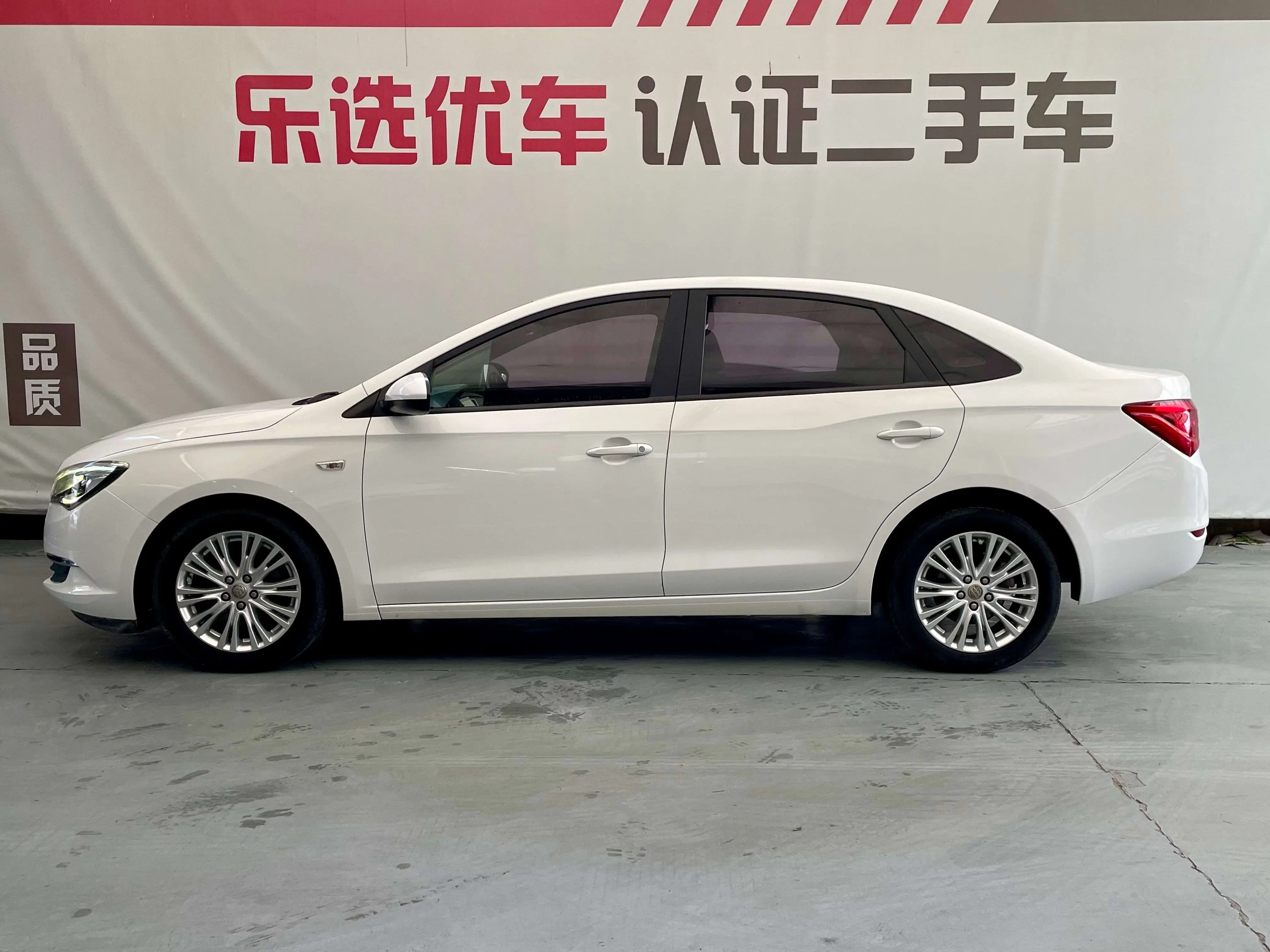 Buick Yinglang
