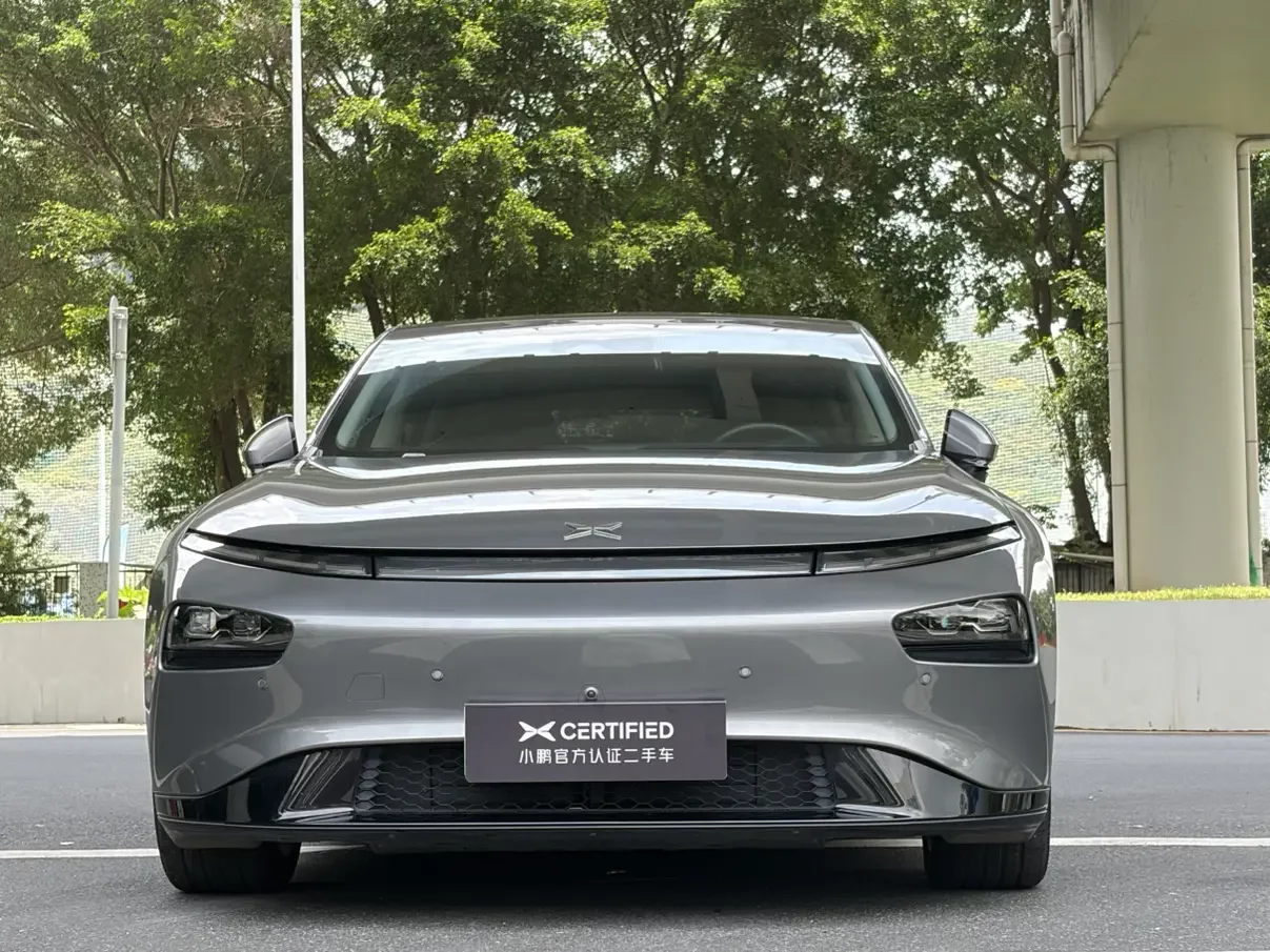 Xpeng P7
