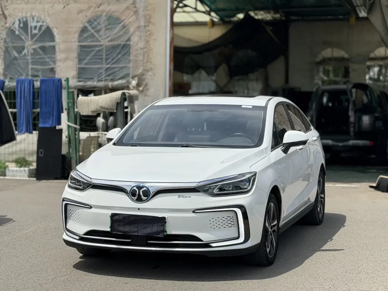 BAIC Beijing EU5