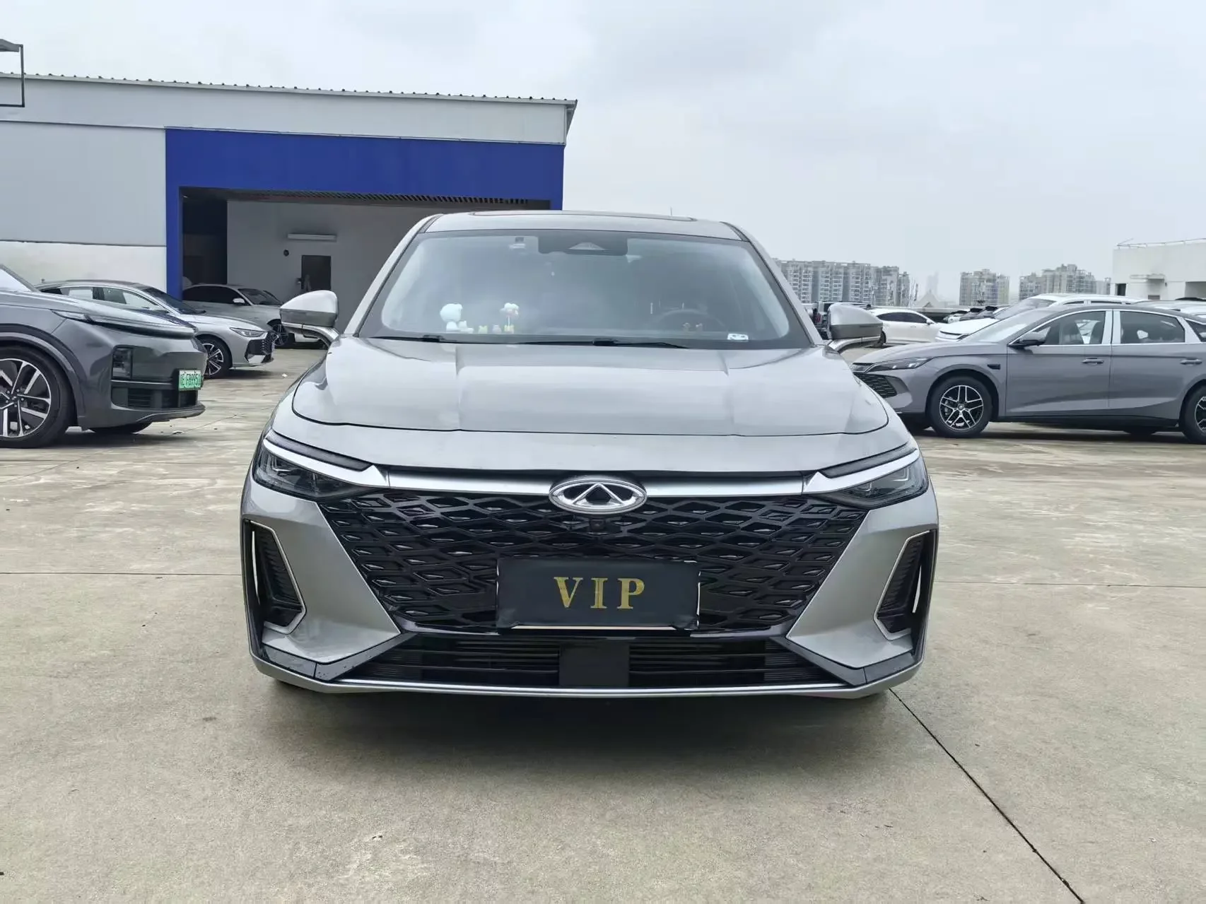 Chery Arrizo 8