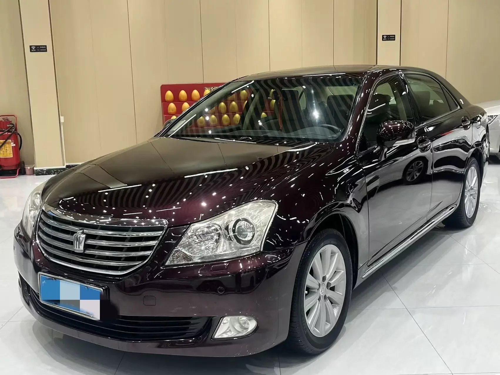 Toyota crown