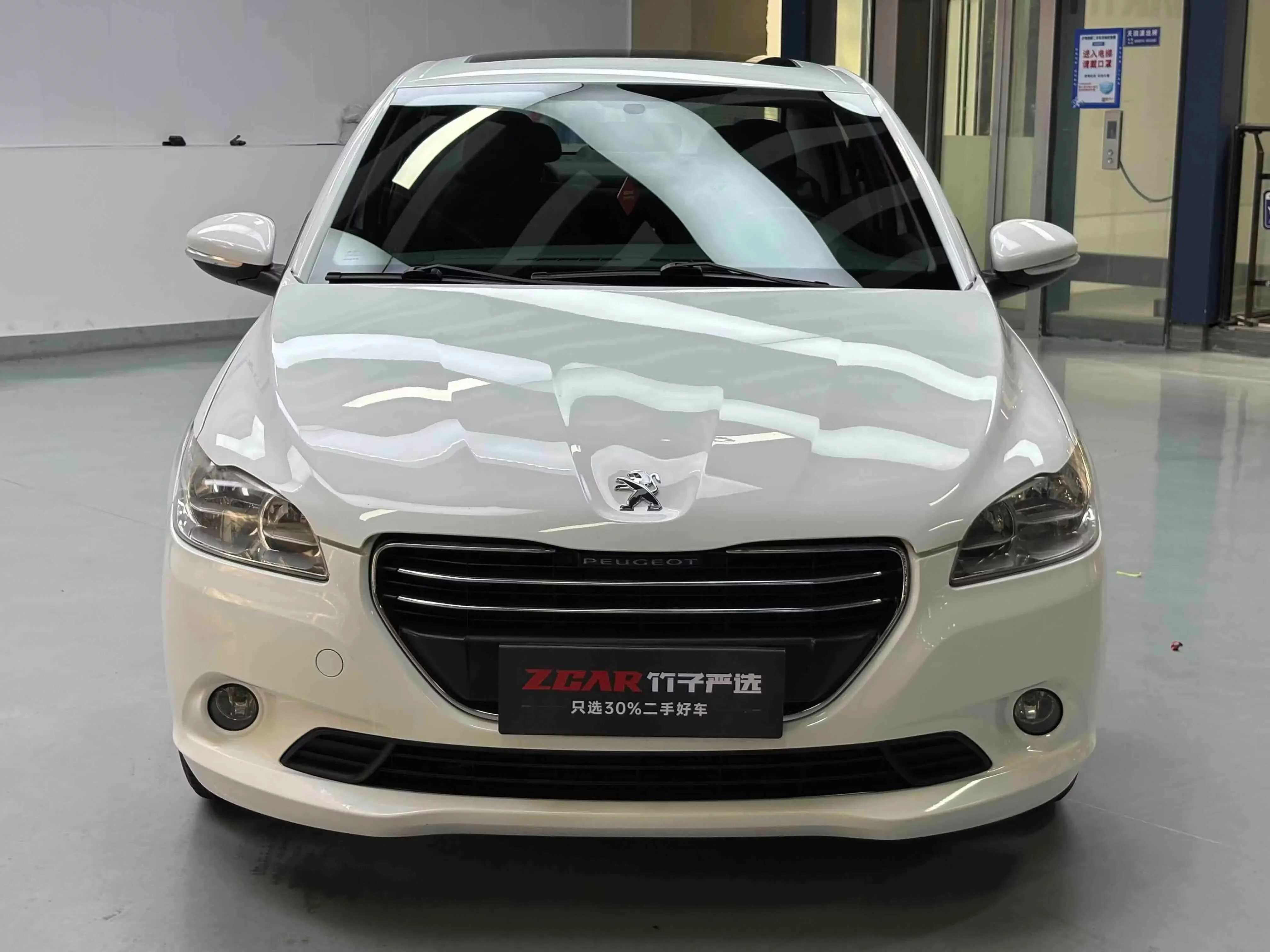 Peugeot 301  из Китая