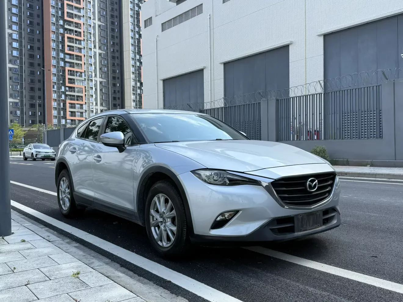 Mazda CX-4