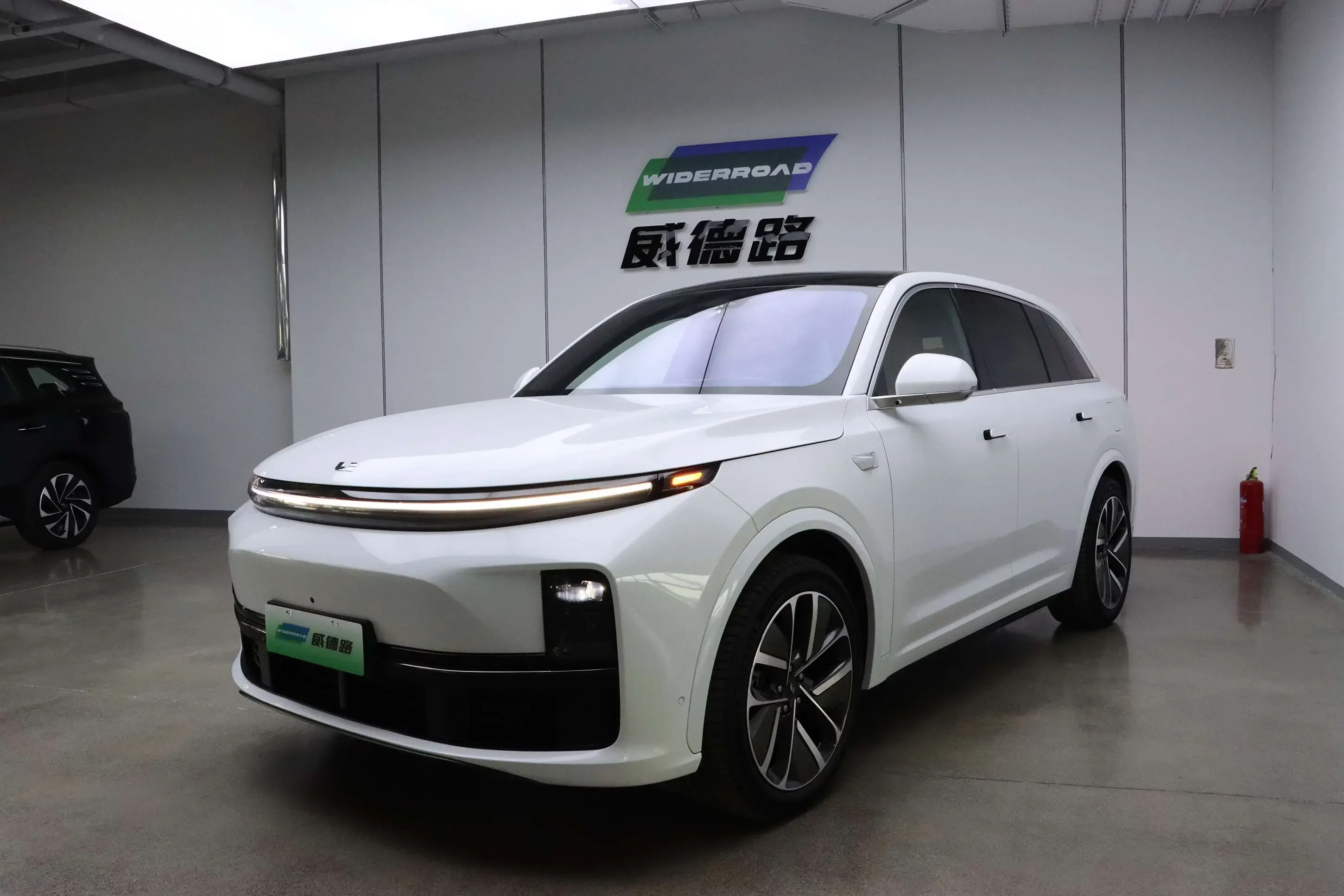 Lixiang L7