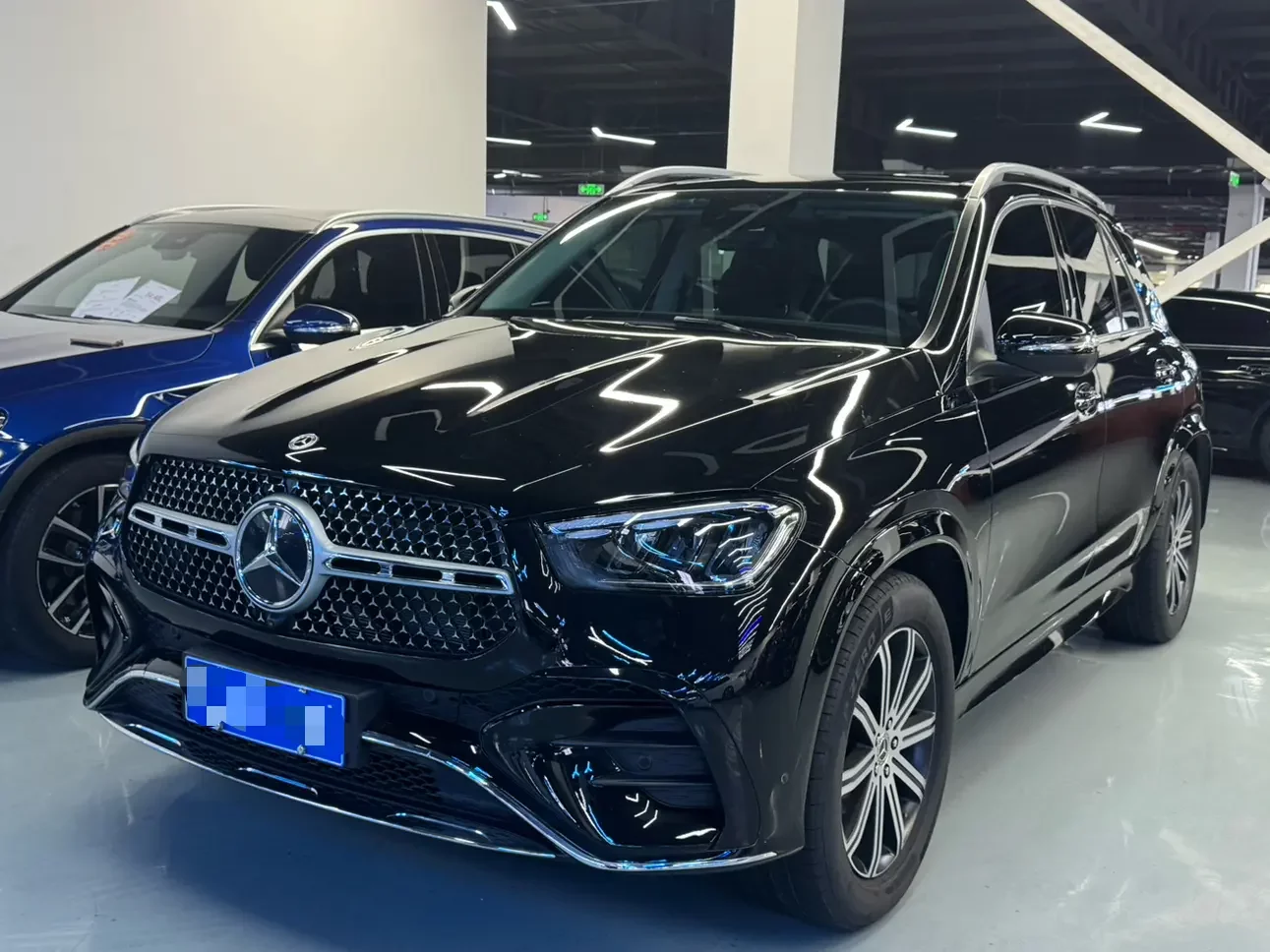 Mercedes-Benz GLE (Imported)