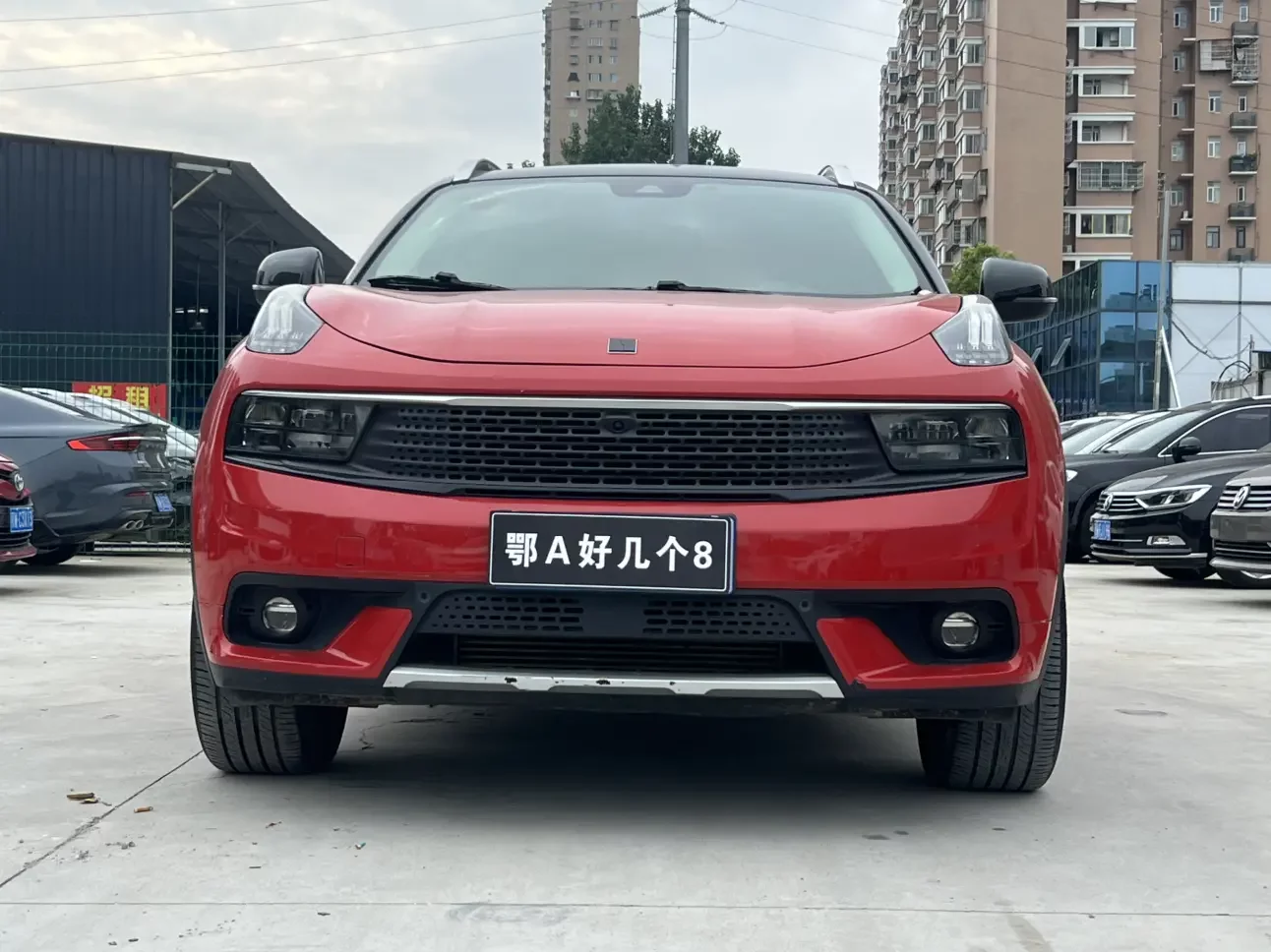 Lynk & Co 01