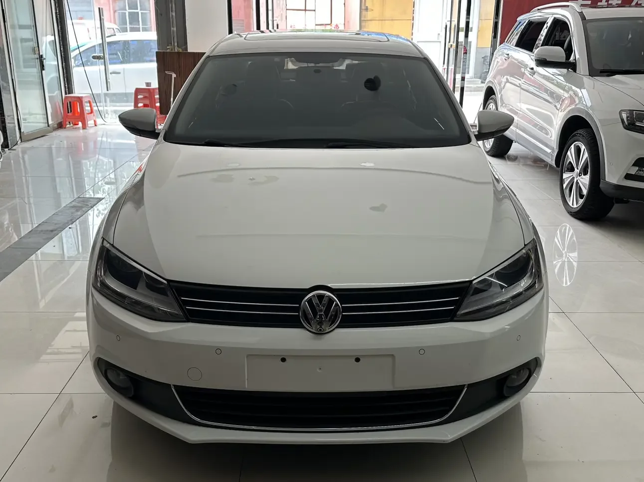 Volkswagen Sagitar