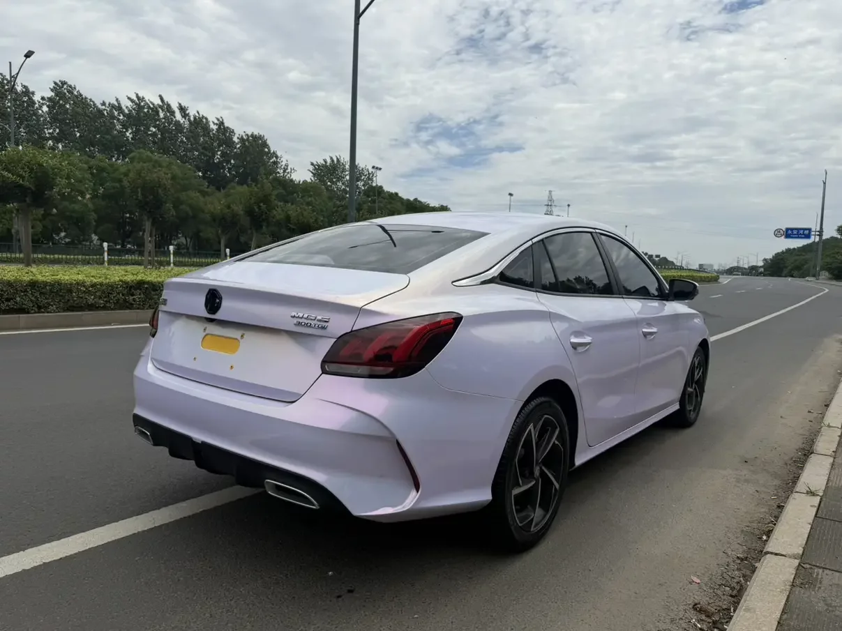 MG 5