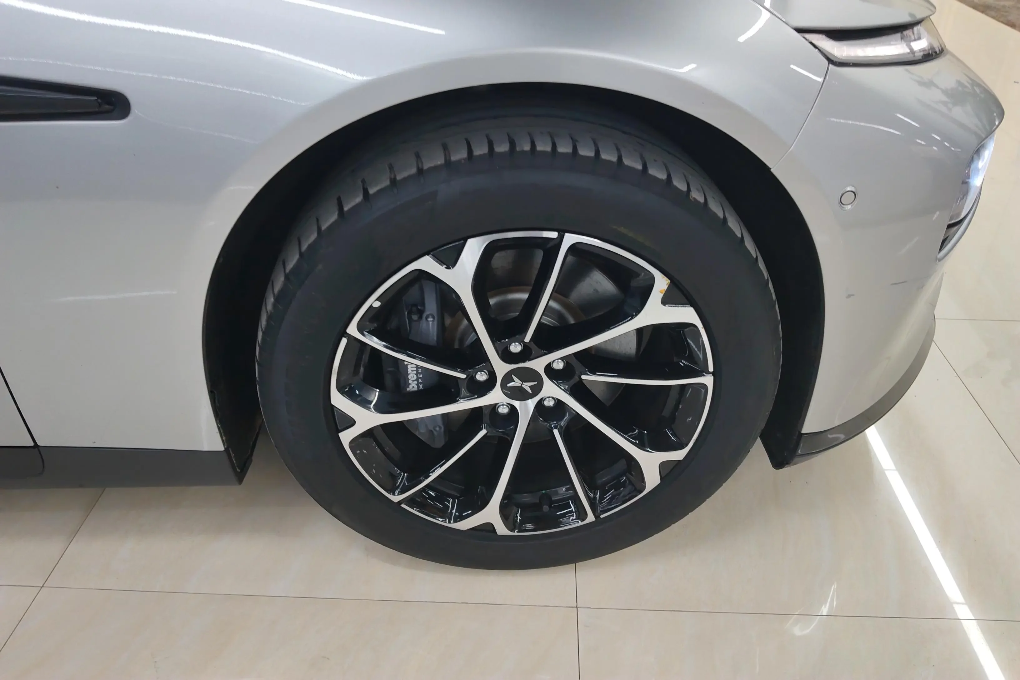 Xpeng P7