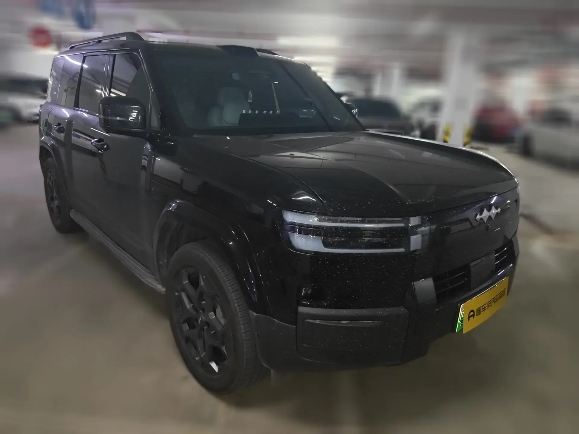 BYD Leopard Titanium 7 PHEV