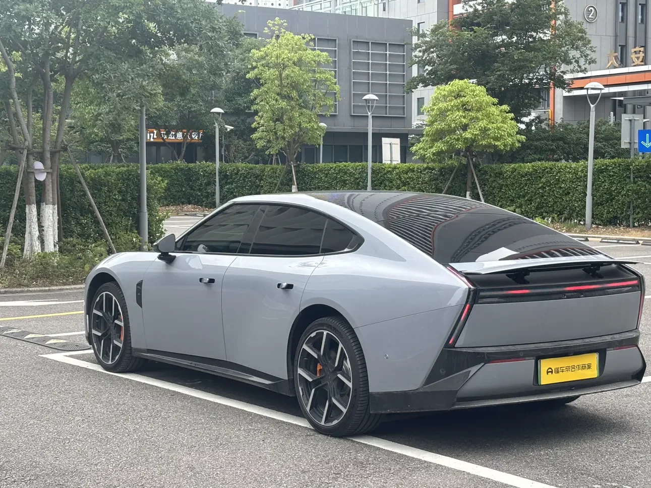 Xpeng P7