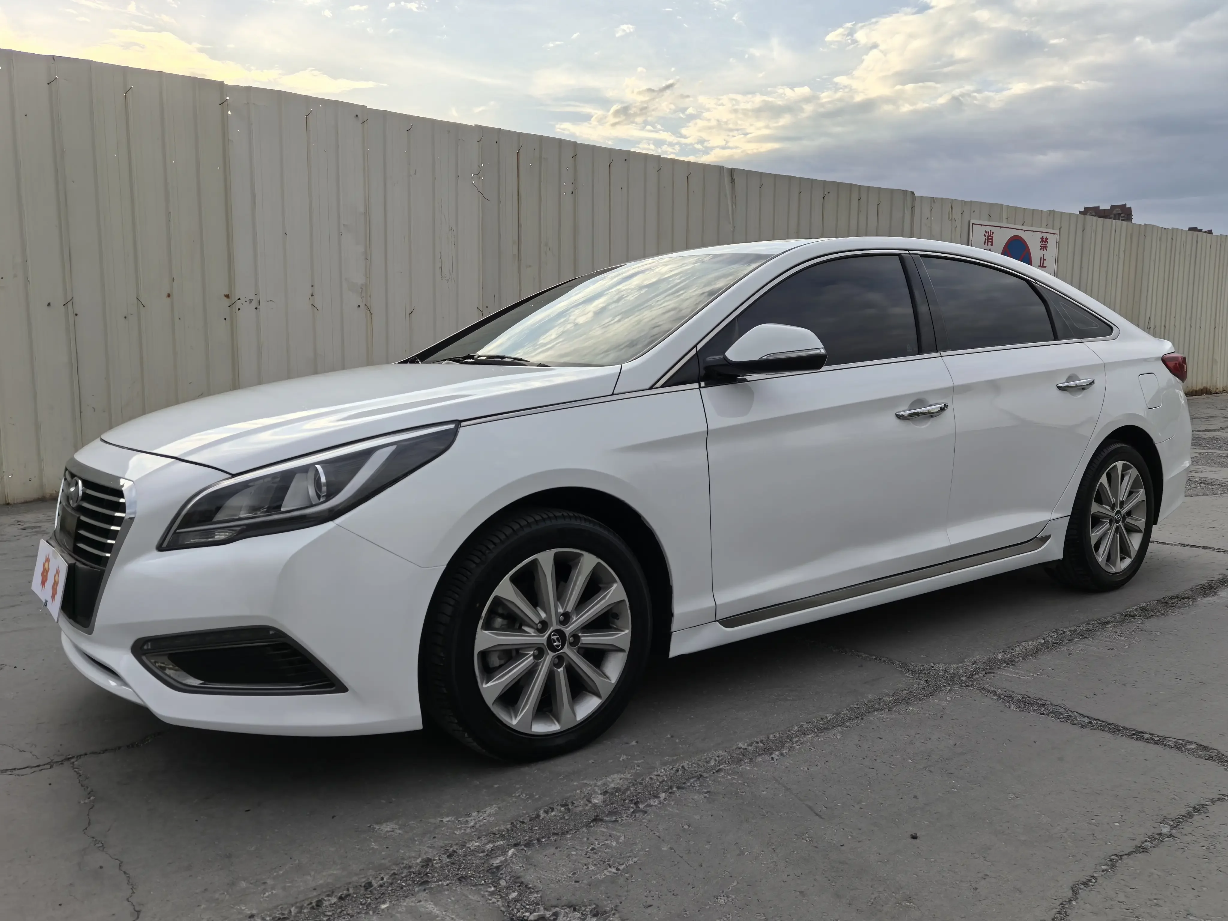 Hyundai sonata nine