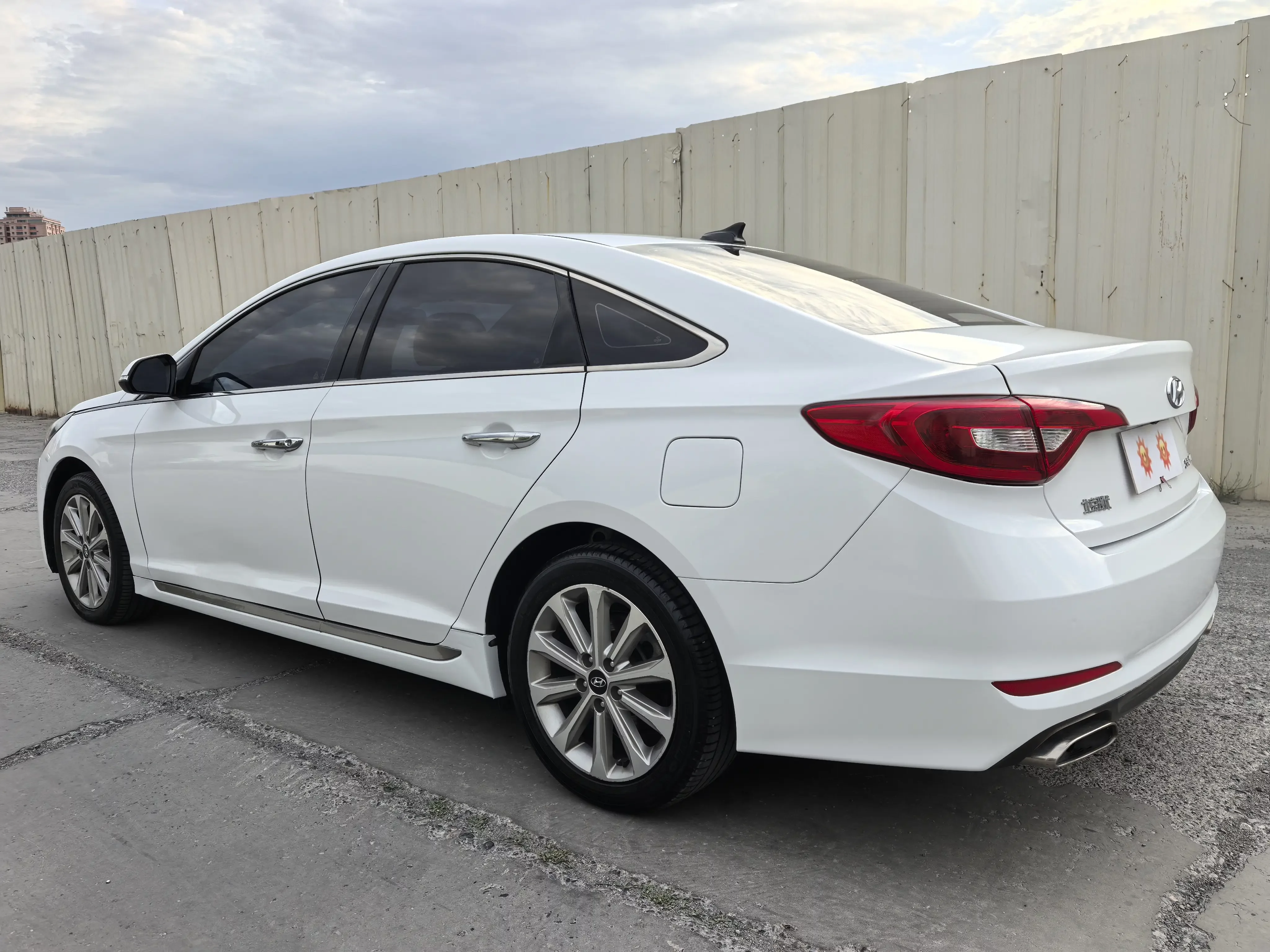 Hyundai sonata nine
