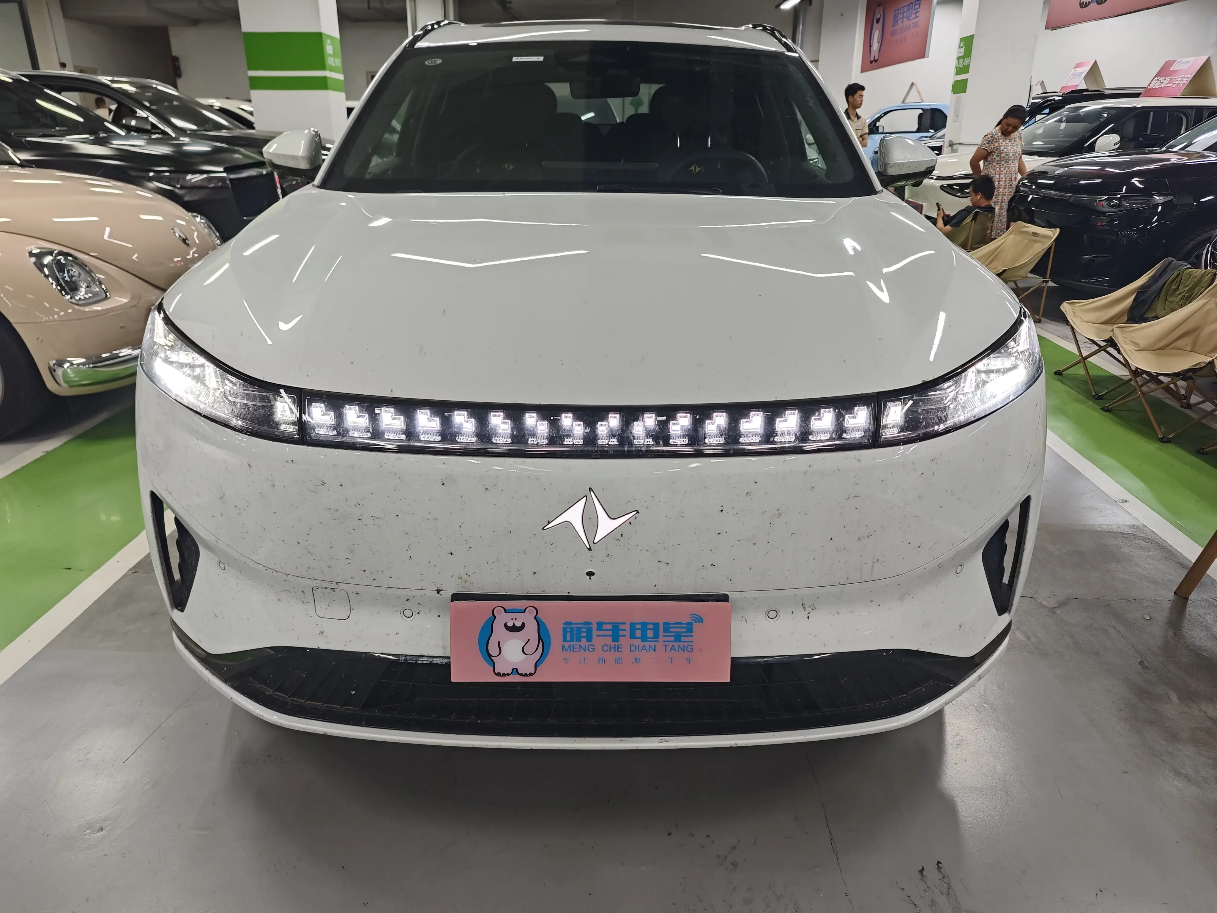 Dongfeng Yipai 008  из Китая