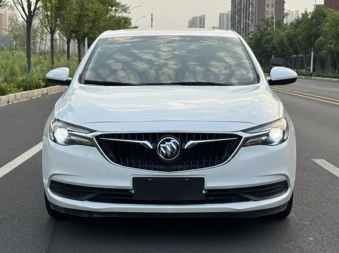 Buick Yinglang