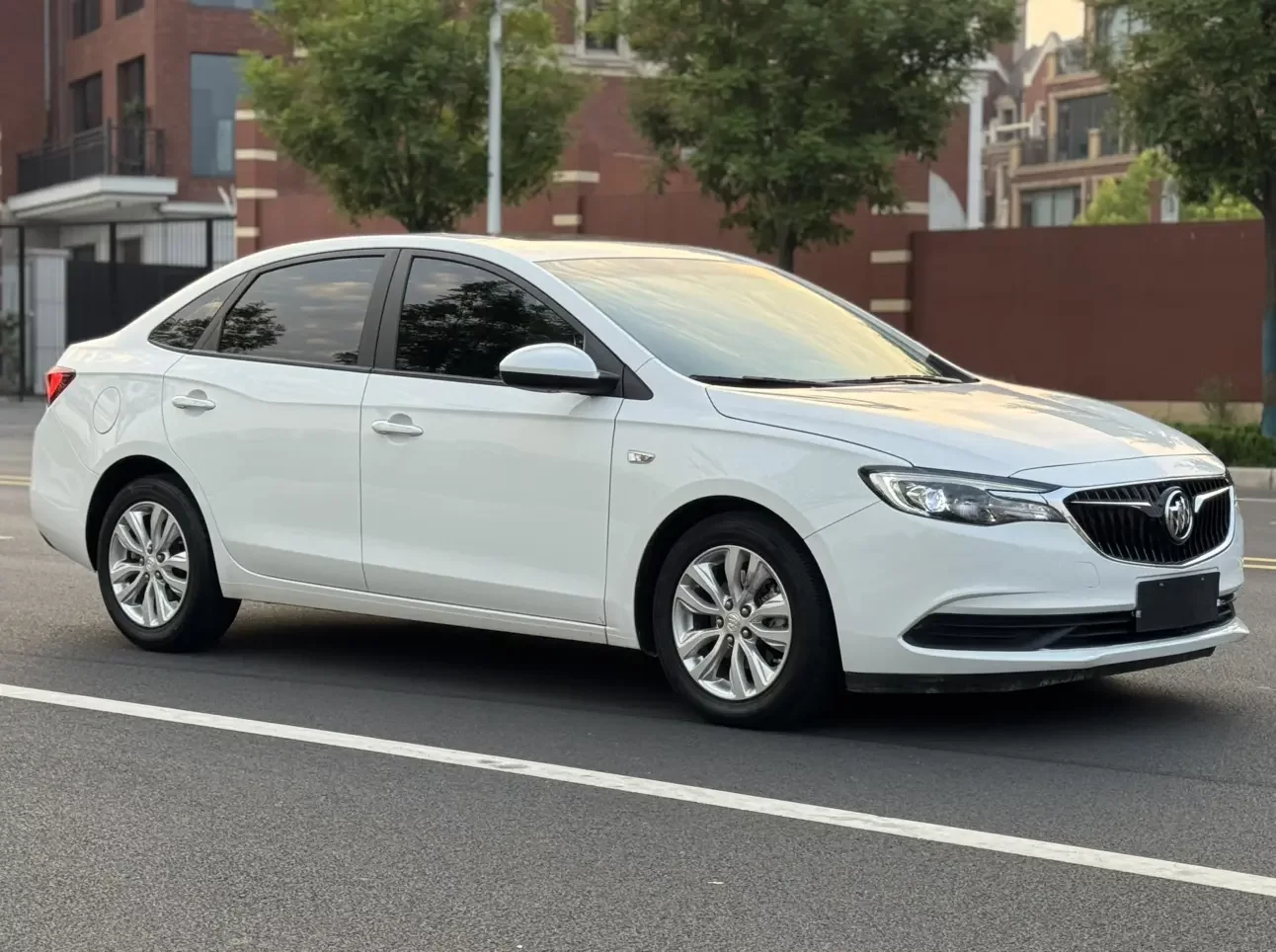 Buick Yinglang