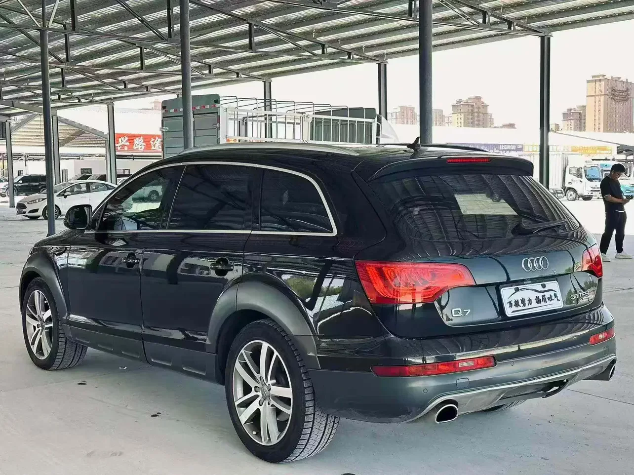 Audi Q7