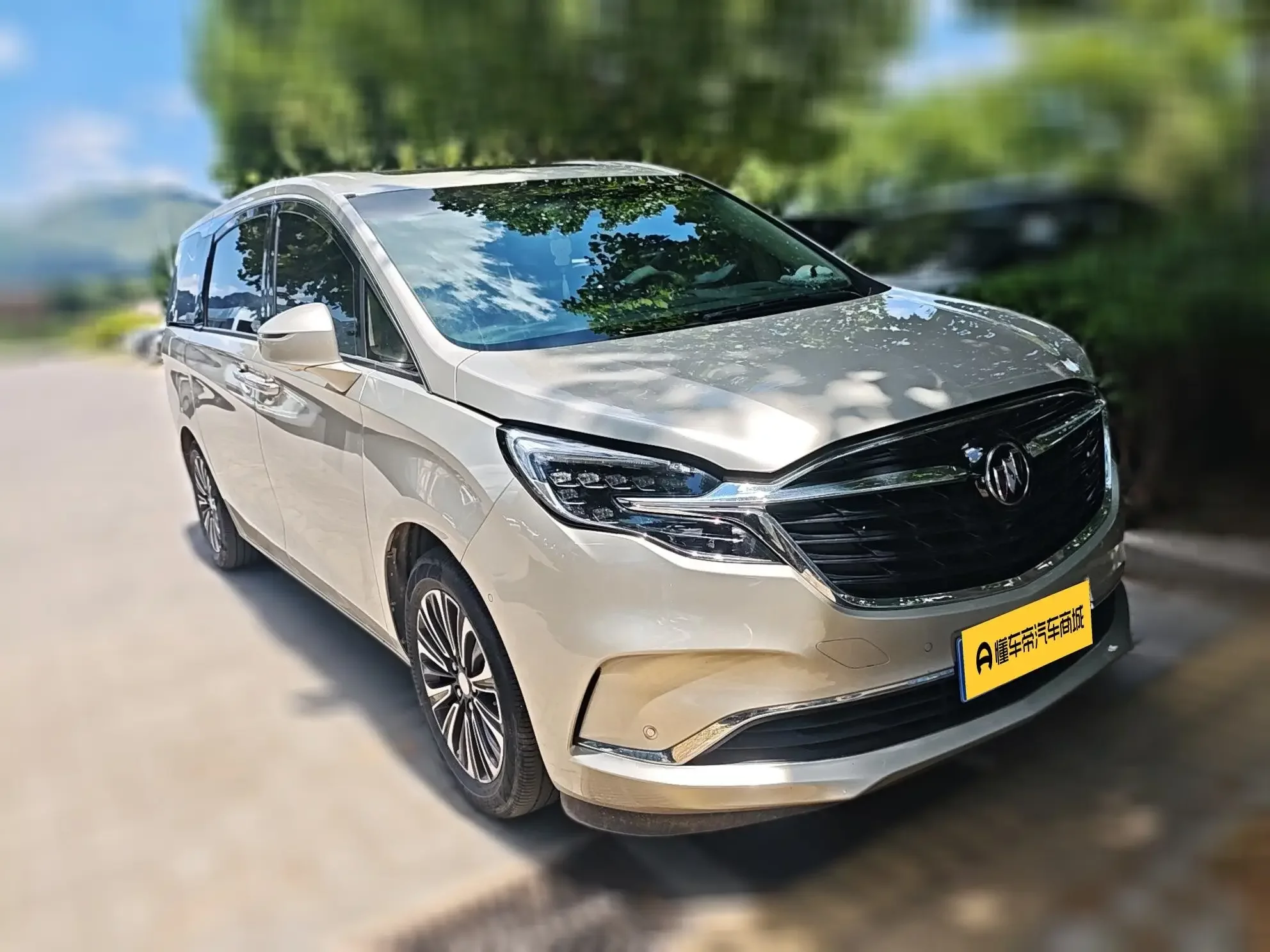 Buick GL8