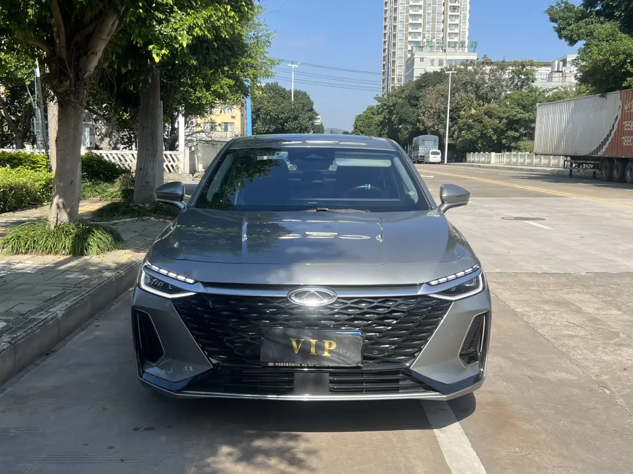 Chery Arrizo 8
