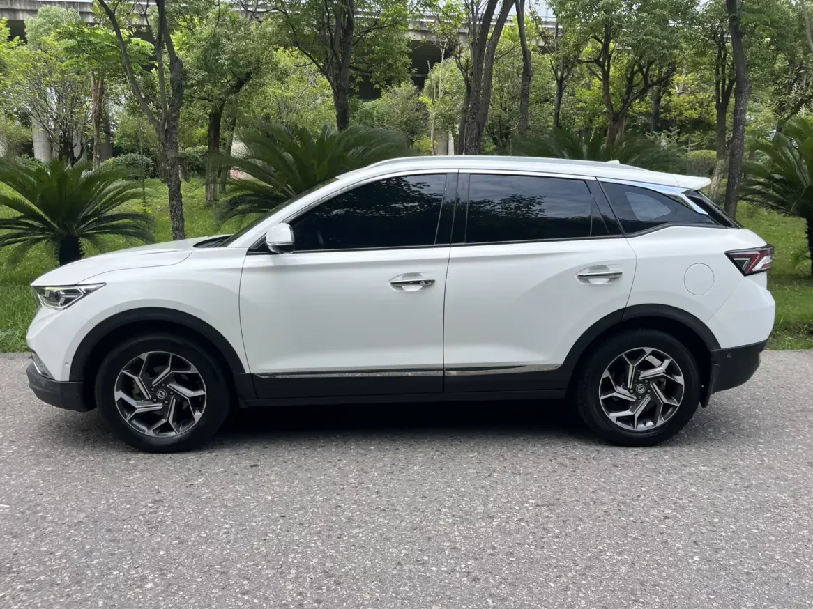 Dongfeng Fengshen AX7