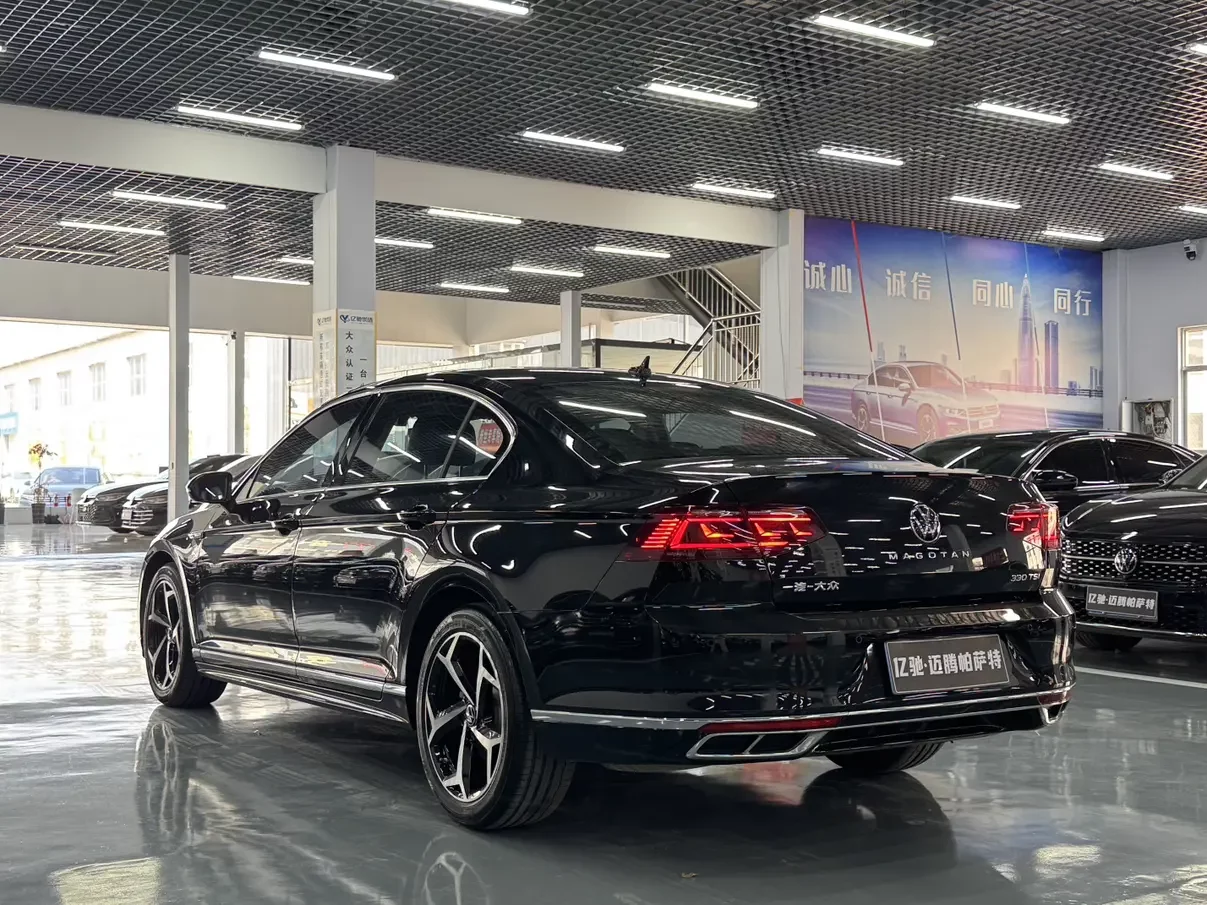 Volkswagen Magotan